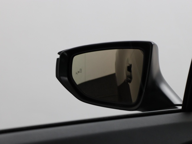 Lexus LBX - Relax 2WD