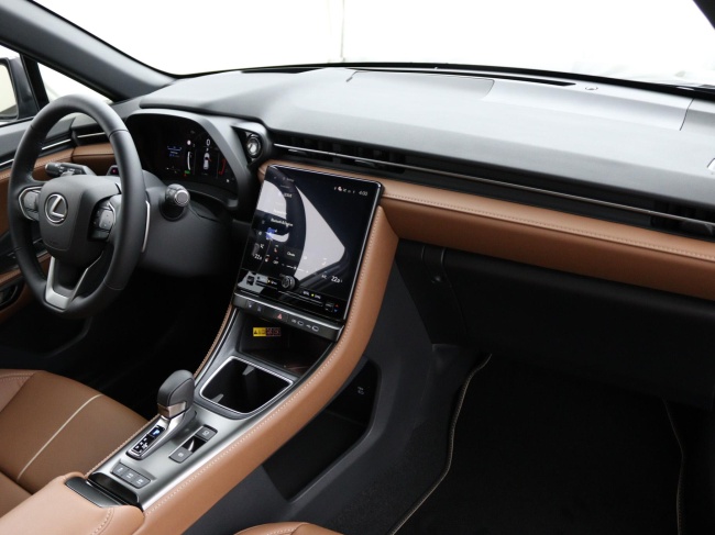 Lexus LBX - Relax 2WD