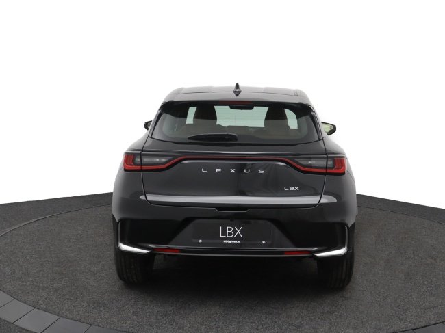 Lexus LBX - Relax 2WD