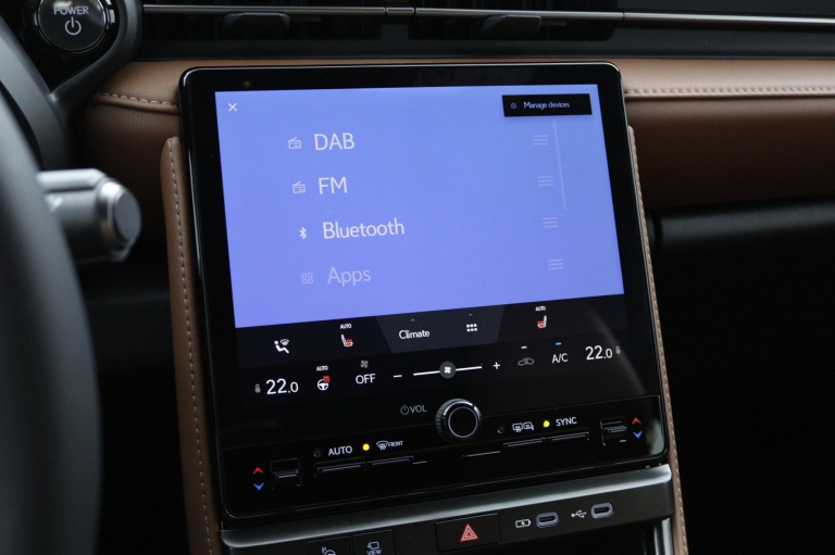 Lexus LBX - Relax 2WD 7