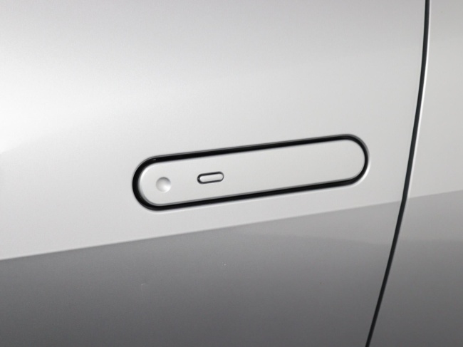 Toyota C-HR - 1.8 Hybrid 140 Dynamic | Adaptive Cruise Control