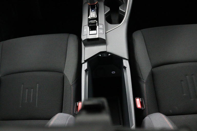 Toyota C-HR - 1.8 Hybrid 140 Dynamic | Adaptive Cruise Control 20