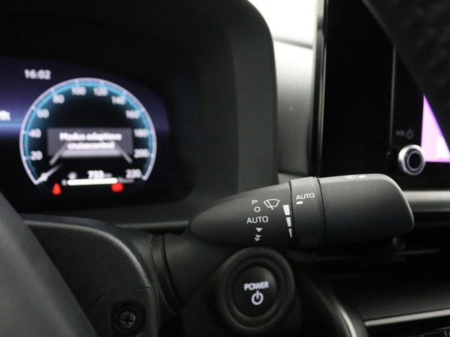 Toyota C-HR - 1.8 Hybrid 140 Dynamic | Adaptive Cruise Control