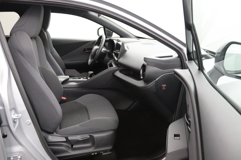 Toyota C-HR - 1.8 Hybrid 140 Dynamic | Adaptive Cruise Control 29