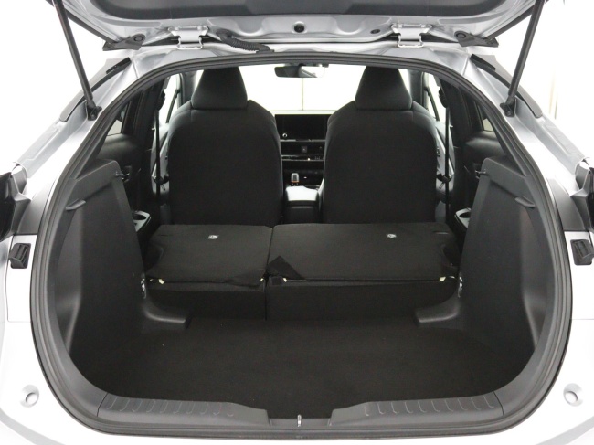 Toyota C-HR - 1.8 Hybrid 140 Dynamic | Adaptive Cruise Control