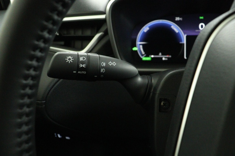 Toyota Corolla Cross - Hybrid 140 Style 28