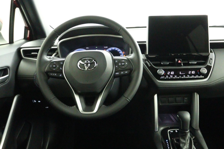 Toyota Corolla Cross - Hybrid 140 Style 38