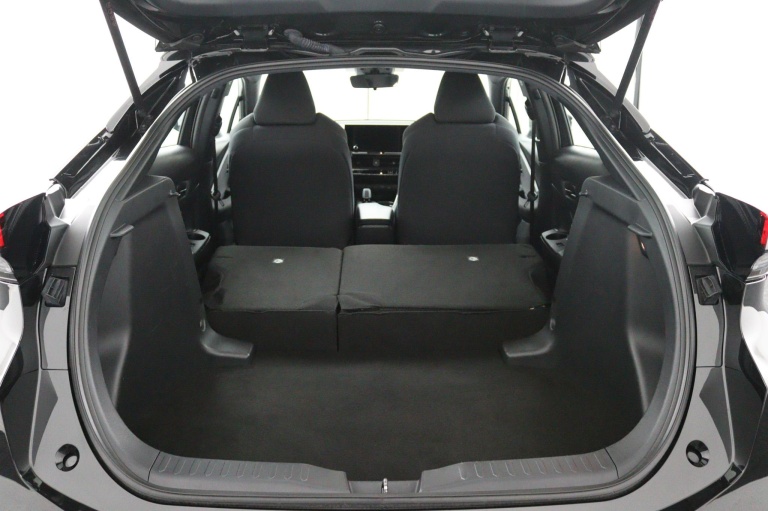 Toyota C-HR - 1.8 Hybrid 140 Active | Adaptive Cruise Controle 35