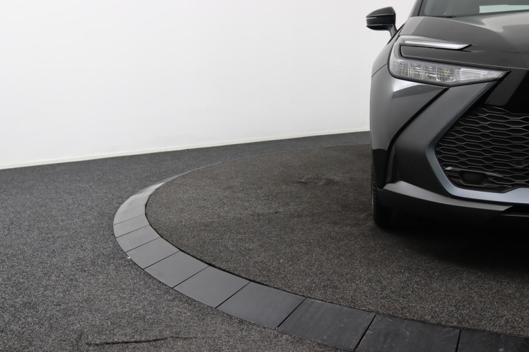 Toyota C-HR - 1.8 Hybrid 140 Active | Adaptive Cruise Controle 9