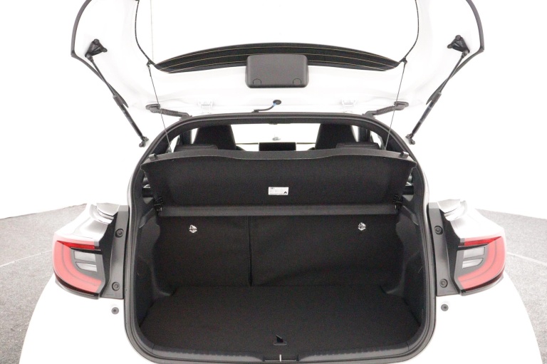 Toyota Yaris - 1.5 Hybrid 130 Executive 22