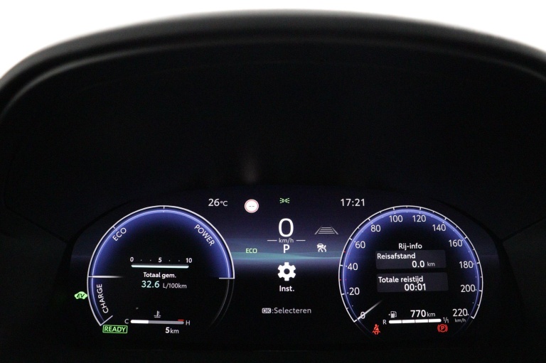 Toyota Yaris - 1.5 Hybrid 130 Executive 6