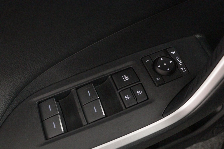 Toyota RAV4 - 2.5 Plug-in Hybrid AWD Bi-Tone Plus 28