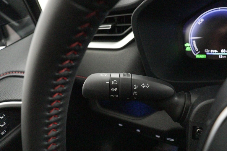 Toyota RAV4 - 2.5 Plug-in Hybrid AWD Bi-Tone Plus 31