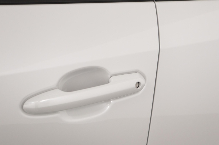 Toyota RAV4 - 2.5 Plug-in Hybrid AWD Bi-Tone Plus 38