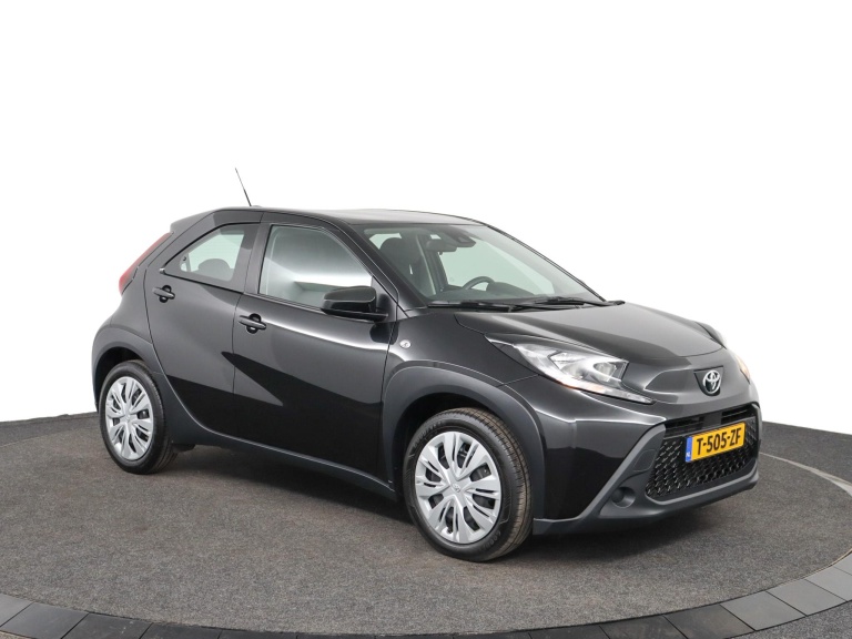 Toyota Aygo X - 1.0 VVT-i MT Play 14
