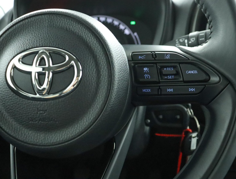 Toyota Aygo X - 1.0 VVT-i MT Play 21