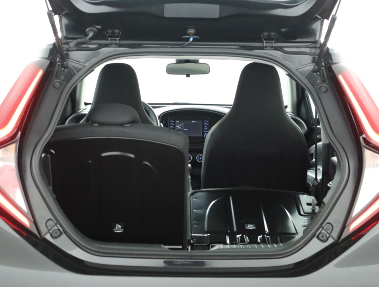 Toyota Aygo X - 1.0 VVT-i MT Play 25