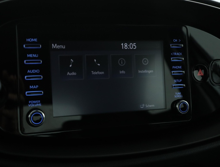 Toyota Aygo X - 1.0 VVT-i MT Play 48