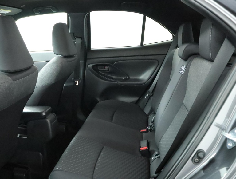 Toyota Yaris Cross - 1.5 Hybrid 130 Dynamic 18