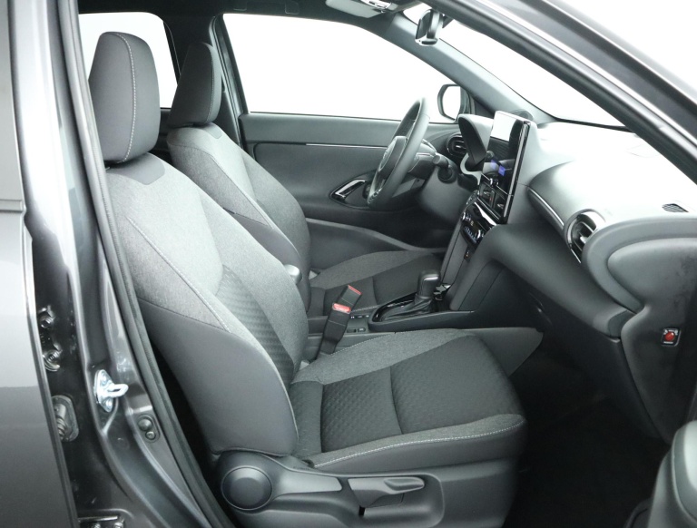 Toyota Yaris Cross - 1.5 Hybrid 130 Dynamic 22