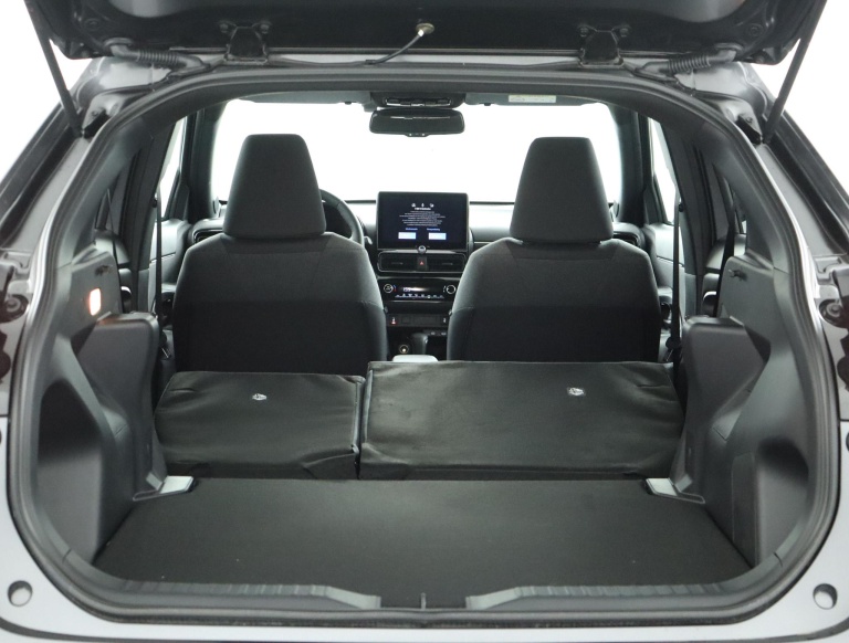 Toyota Yaris Cross - 1.5 Hybrid 130 Dynamic 26