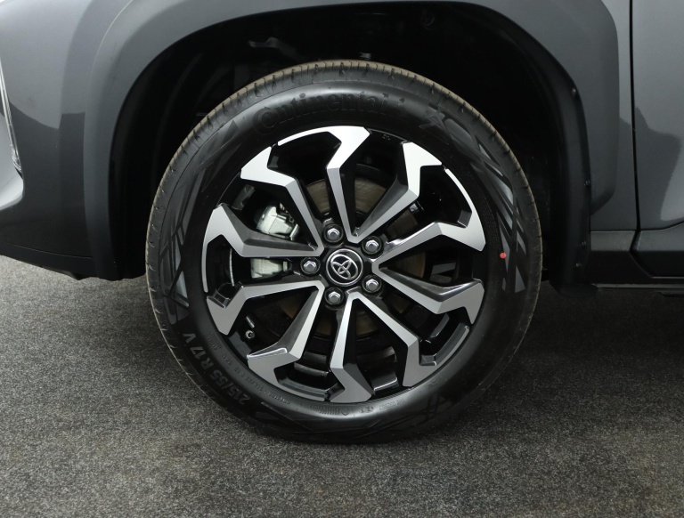 Toyota Yaris Cross - 1.5 Hybrid 130 Dynamic 37