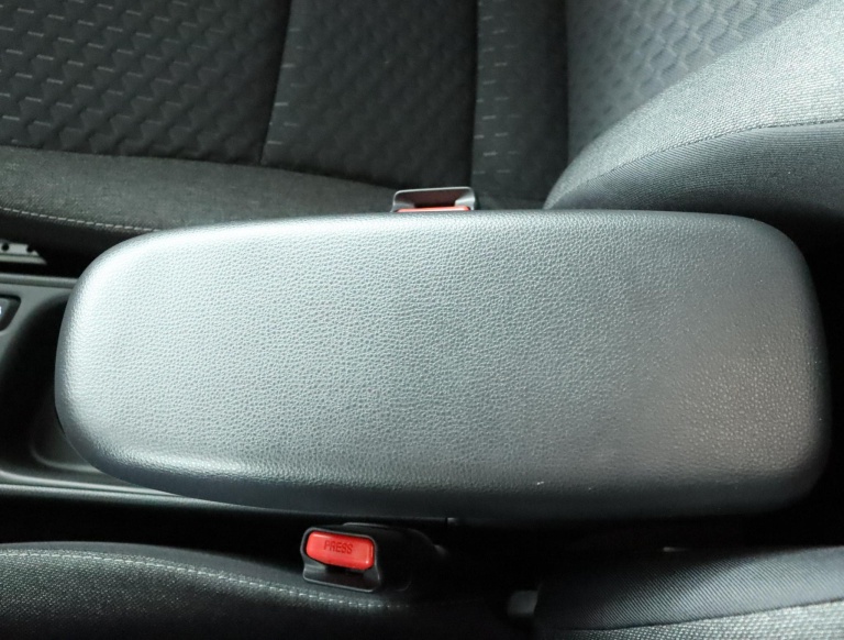 Toyota Yaris Cross - 1.5 Hybrid 130 Dynamic 57