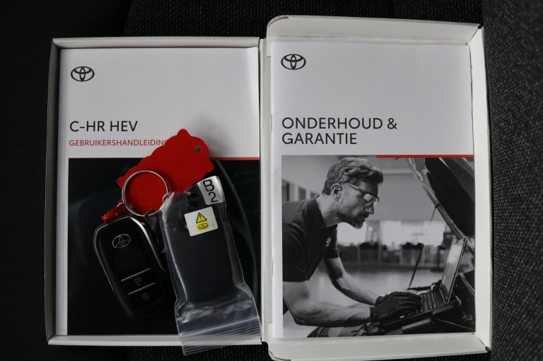 Toyota C-HR - 1.8 Hybrid 140 Active 11