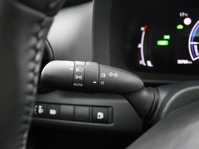 Toyota C-HR - 1.8 Hybrid 140 Active