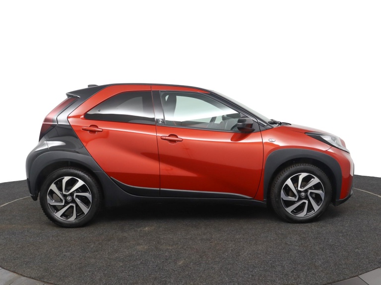 Toyota Aygo X - 1.0 VVT-i MT Pulse 13