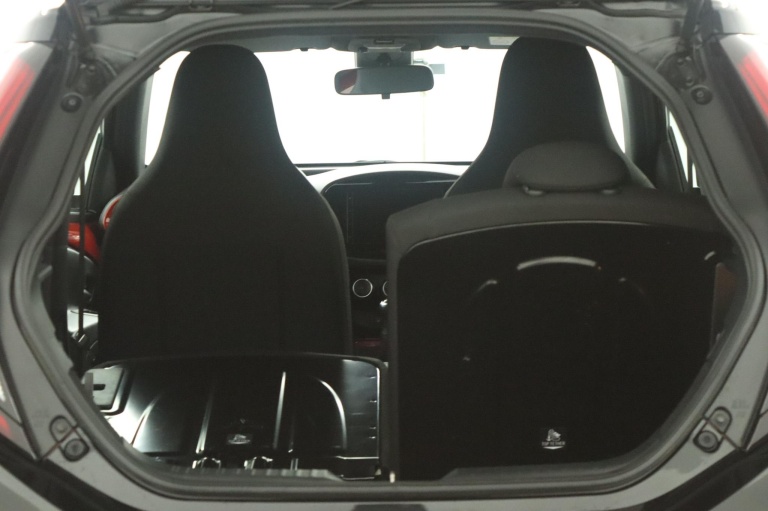 Toyota Aygo X - 1.0 VVT-i MT Pulse 25