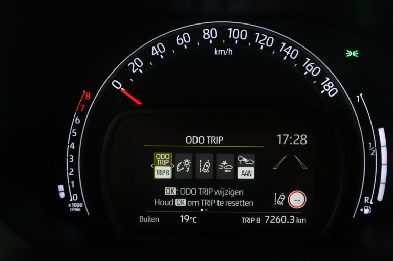 Toyota Aygo X - 1.0 VVT-i MT Pulse 46