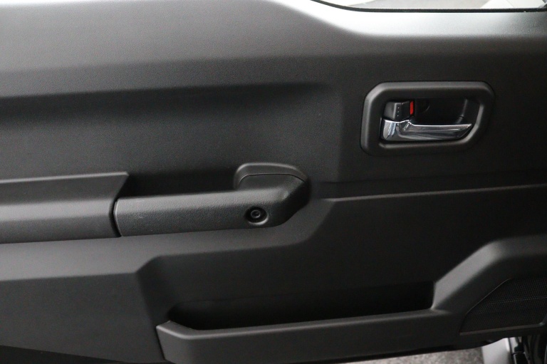 Suzuki Jimny - 1.5 Stijl | 4-Persoons | Allgrip Pro | 26