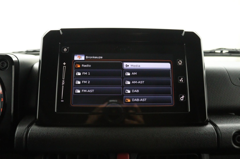 Suzuki Jimny - 1.5 Stijl | 4-Persoons | Allgrip Pro | 38