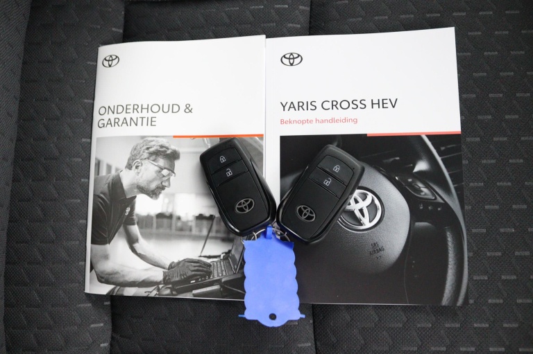 Toyota Yaris Cross - 1.5 Hybrid 115 Dynamic 15