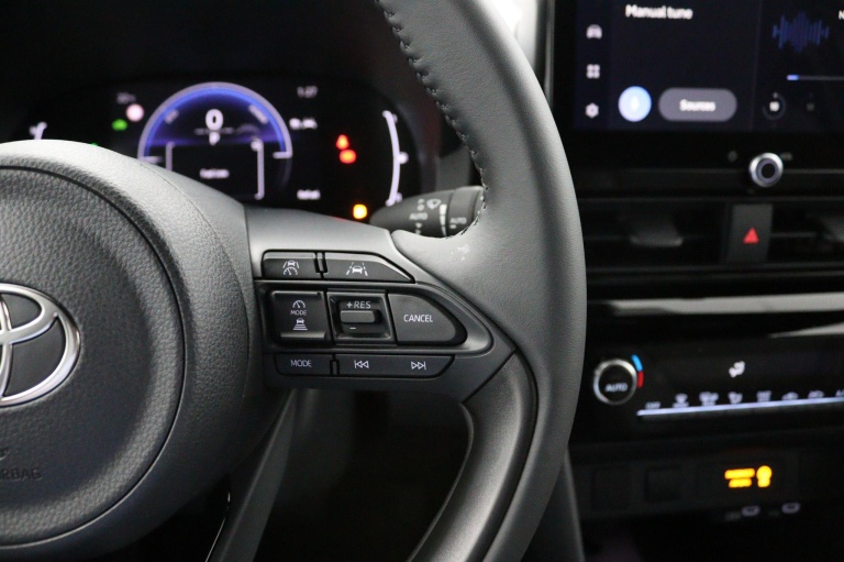 Toyota Yaris Cross - 1.5 Hybrid 115 Dynamic 21