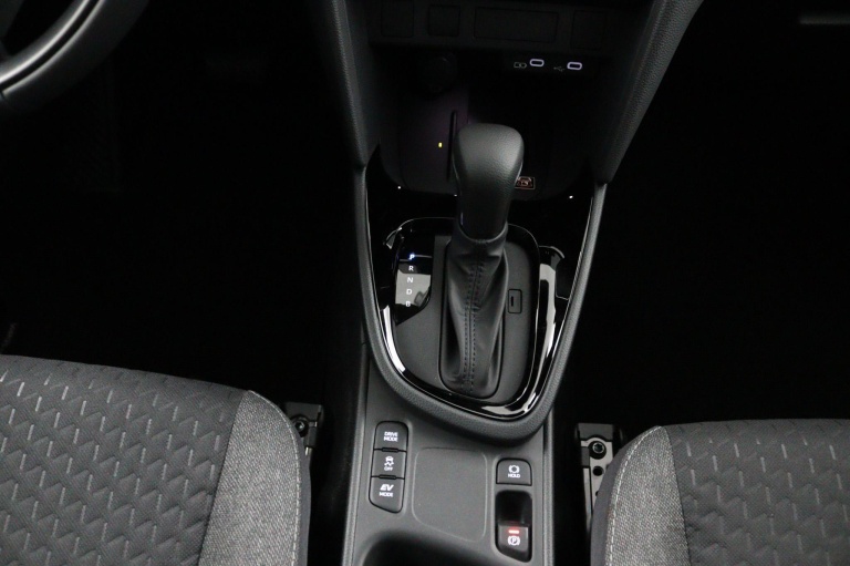 Toyota Yaris Cross - 1.5 Hybrid 115 Dynamic 27