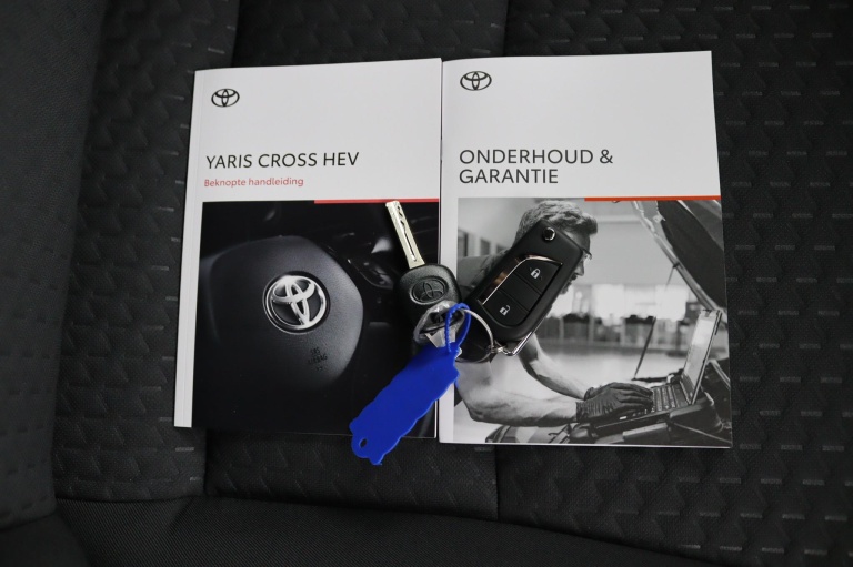Toyota Yaris Cross - 1.5 Hybrid 115 Active | Incl. € 2000,-MANIA | 11