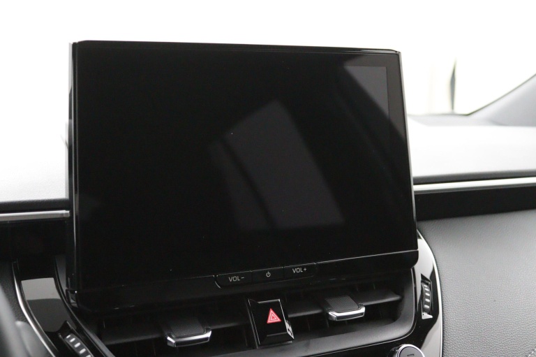 Toyota Corolla - Hybrid 140 Dynamic 13