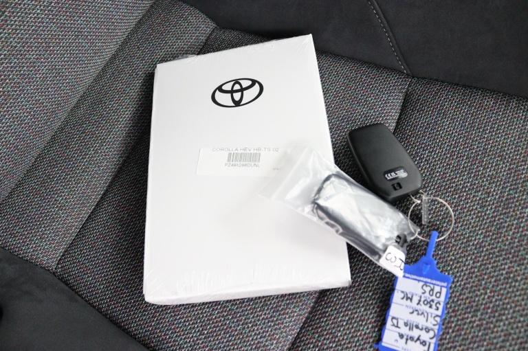 Toyota Corolla - Hybrid 140 Dynamic 14