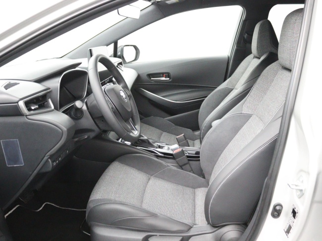 Toyota Corolla - Hybrid 140 Dynamic