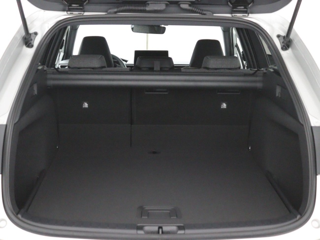 Toyota Corolla - Hybrid 140 Dynamic