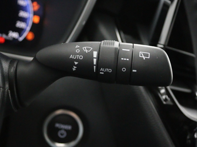 Toyota Corolla - Hybrid 140 Dynamic