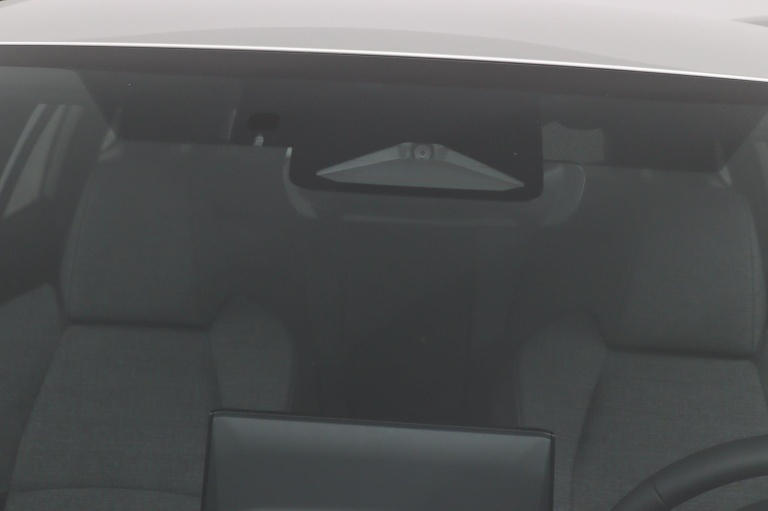 Toyota Corolla - Hybrid 140 Dynamic 37