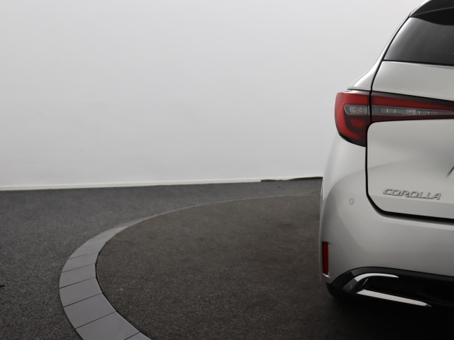 Toyota Corolla - Hybrid 140 Dynamic