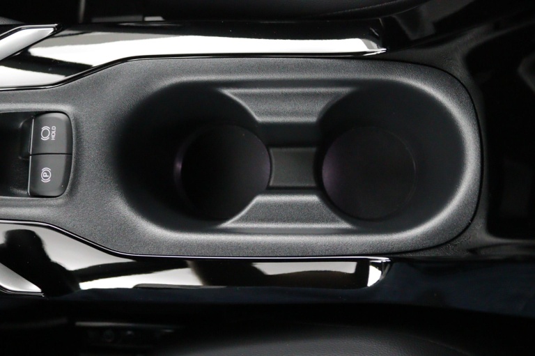 Toyota Corolla - Hybrid 140 Dynamic 46