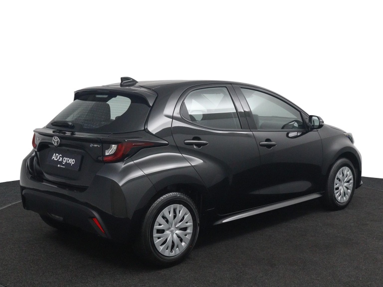 Toyota Yaris - 1.5 Hybrid 115 Comfort | Incl. € 2000,-MANIA | 4