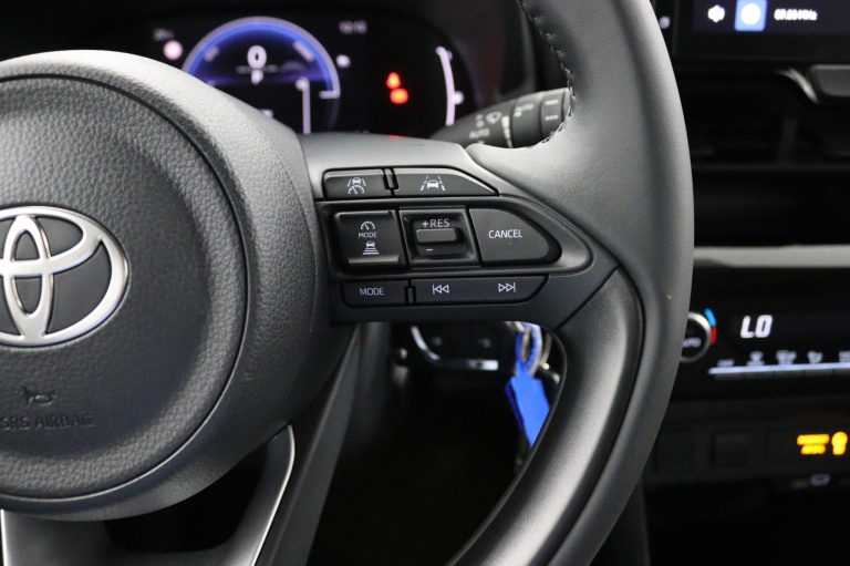 Toyota Yaris Cross - 1.5 Hybrid 115 Active | | Incl. € 2000,-MANIA | 22