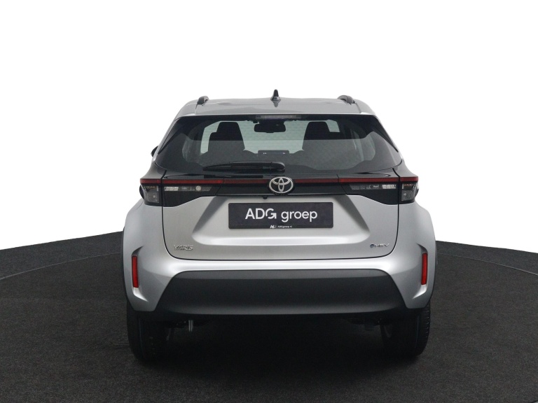 Toyota Yaris Cross - 1.5 Hybrid 115 Active | | Incl. € 2000,-MANIA | 7