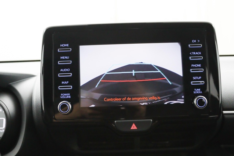 Toyota Yaris - 1.5 Hybrid 115 First Edition | Stoelverwarming | 13